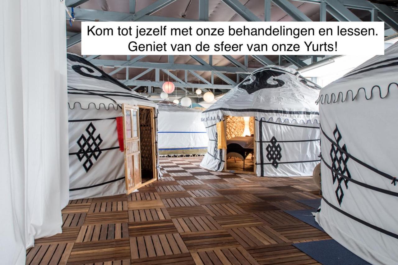 Yurtlife Bed and Breakfast Zaandam Exterior foto